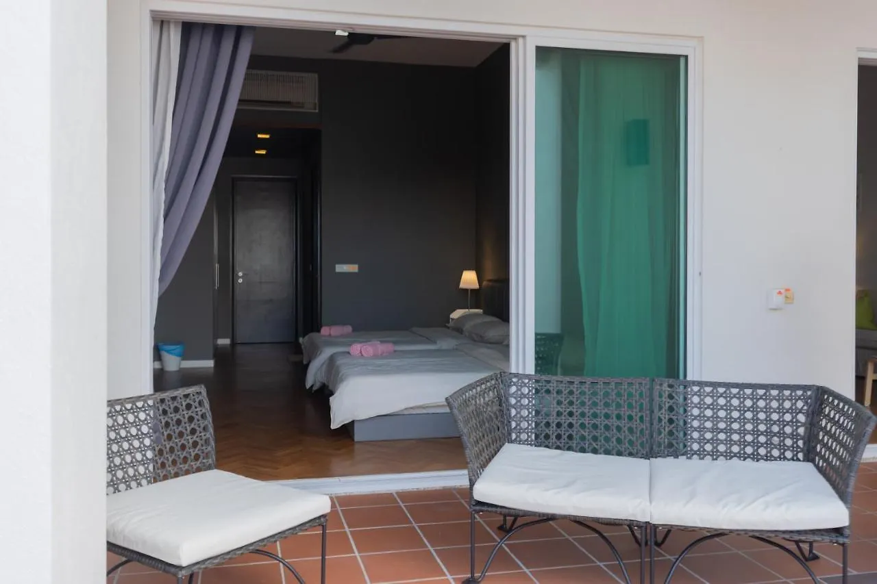 Straits Quay Waterside Suite Penang Tanjung Tokong Apartment