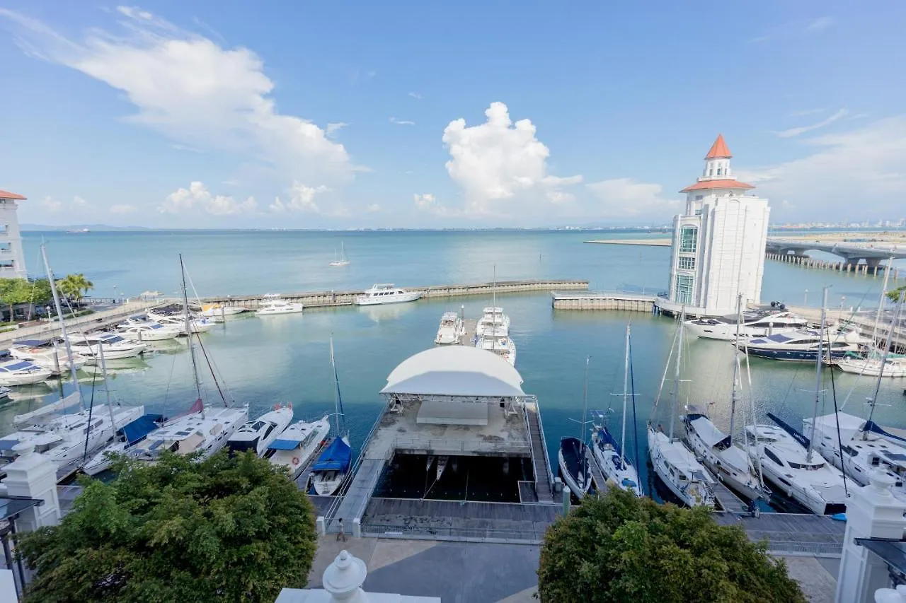 Straits Quay Waterside Suite Penang Tanjung Tokong